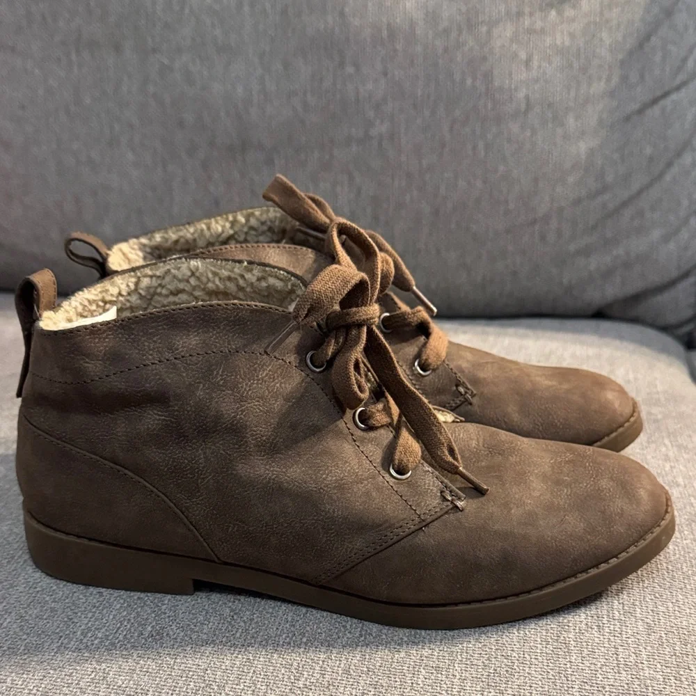 Rock & Candy Women's Brown Ankle Booties